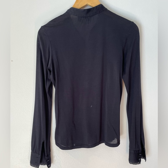 Ted Baker Blouse with Tux. Pleated yoke, with lace detailing - Picture 3 of 6